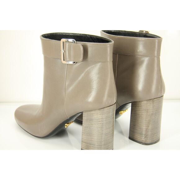 Prada Gray Leather Block Heel Ankle Boots Size 39 NIB $950 Italy Women's SqrToe - Picture 6 of 10